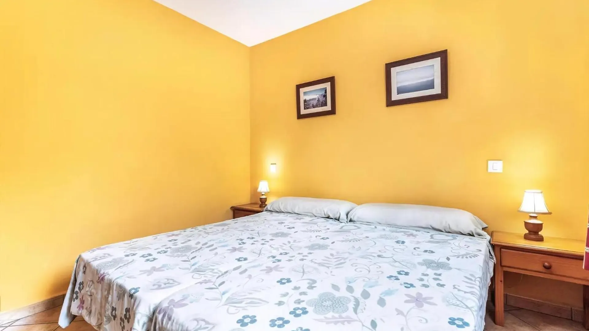 Ferienwohnung Mit Meerblick In Коста Калма Испания